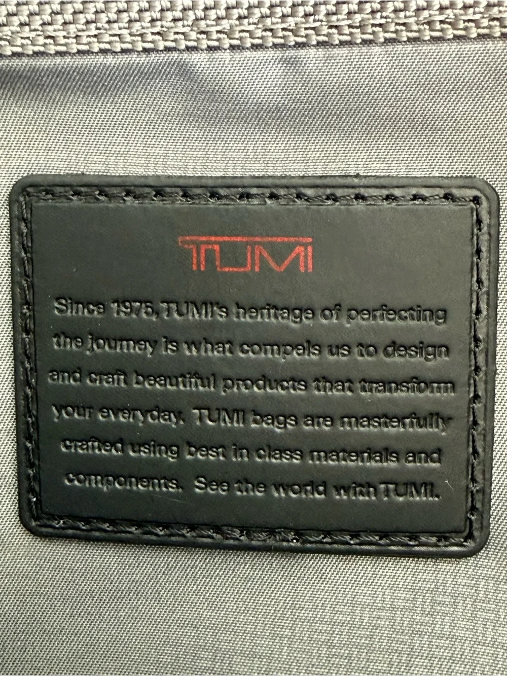 TUMI Alpha 3 Expandable Organizer Travel Tote Briefcase Bag Black Crossbody Mint